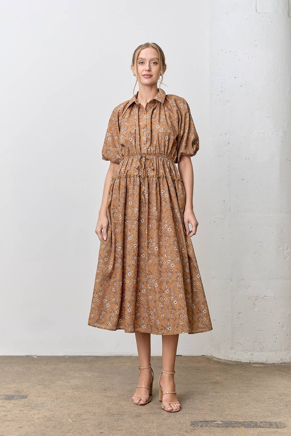 PLUS SIZE FLORAL BUBBLE SLEEVE MIDI DRESS