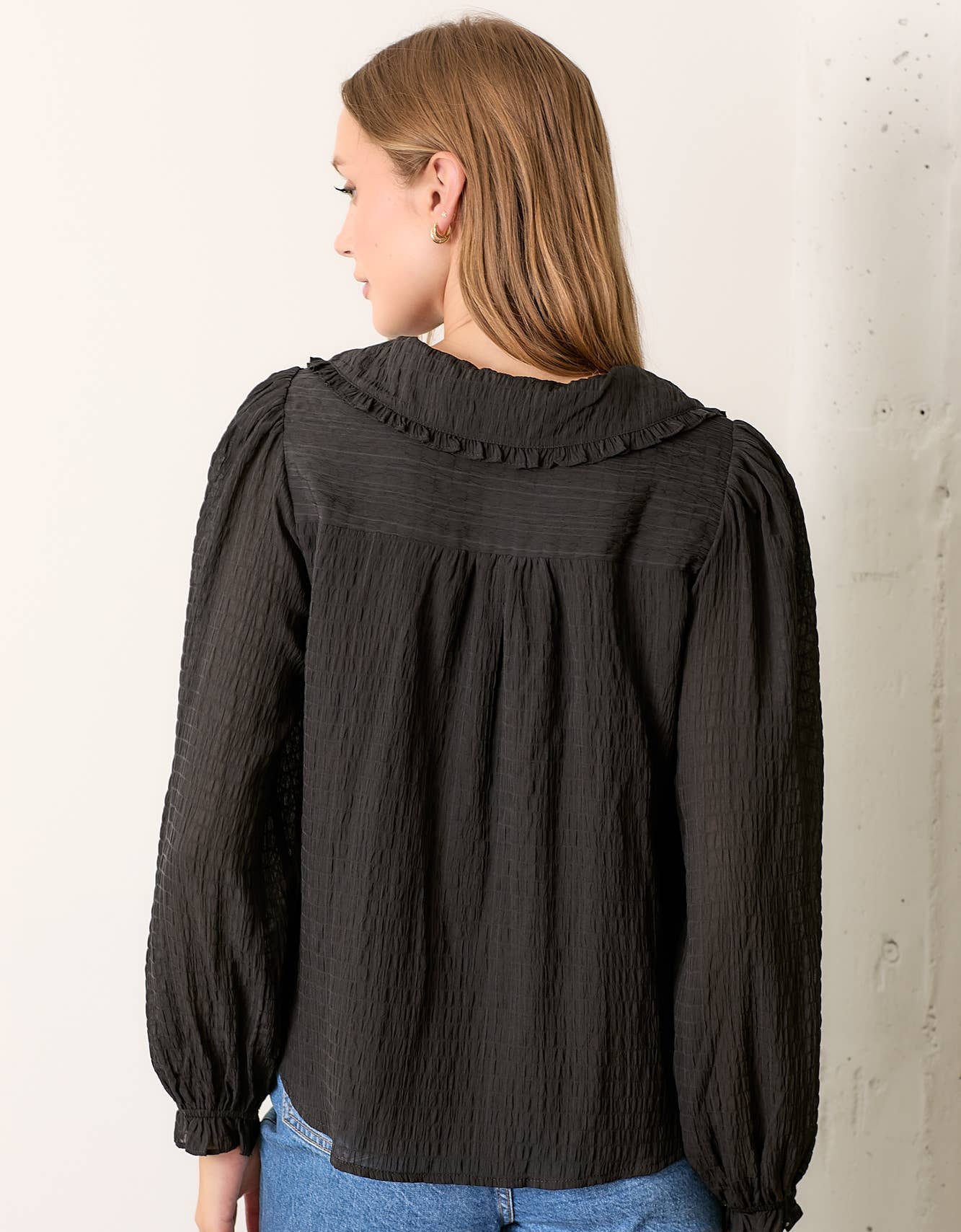 LONG SLEEVE BUTTON UP W ROUND COLLAR CREAM BLACK MULTI COLORS
