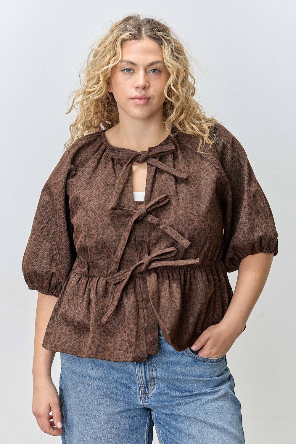 LEOPARD PRINT TOP WITH TIE