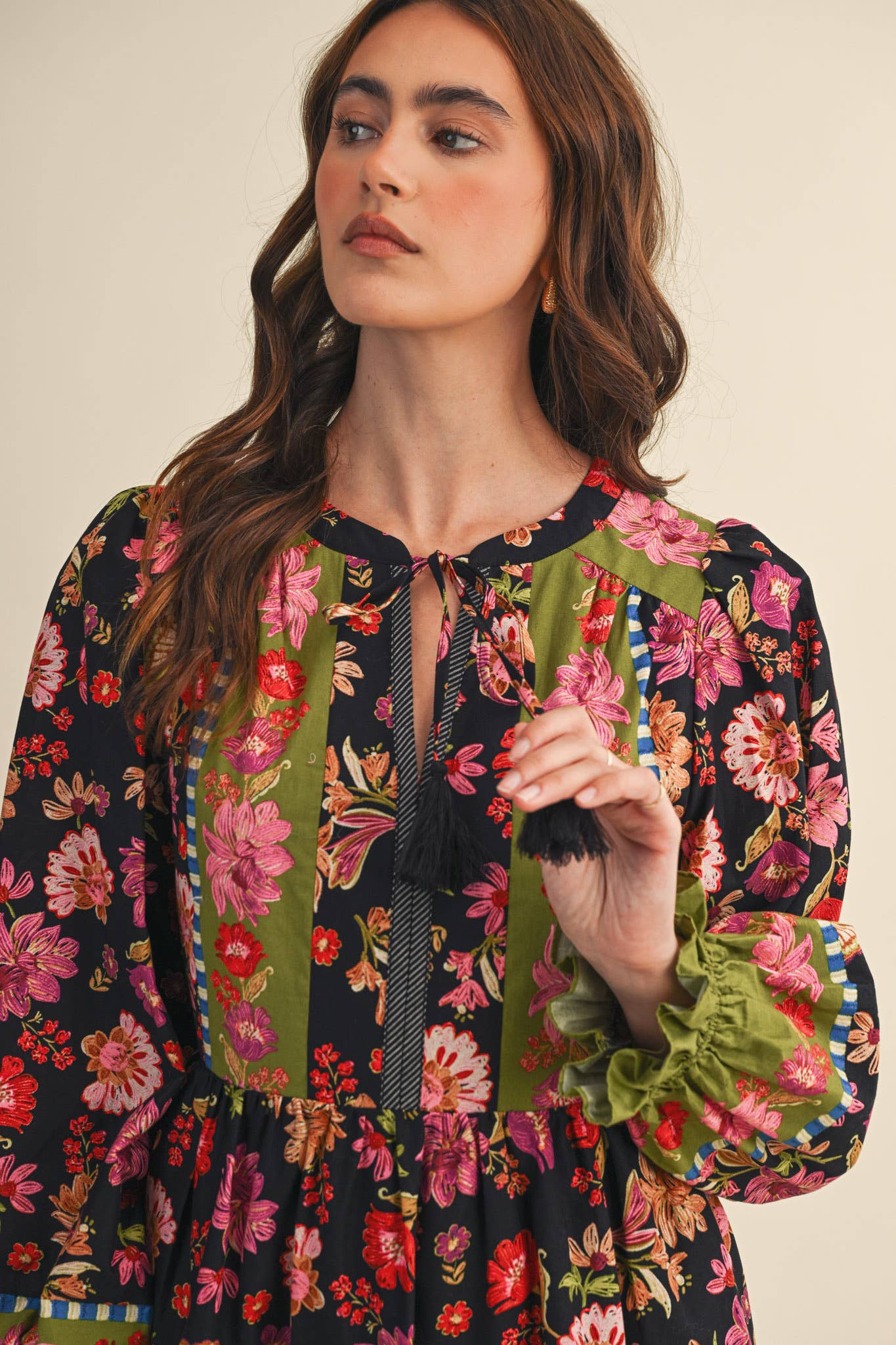 EXCLUSIVE FLORAL BORDER PRINT MIDI DRESS