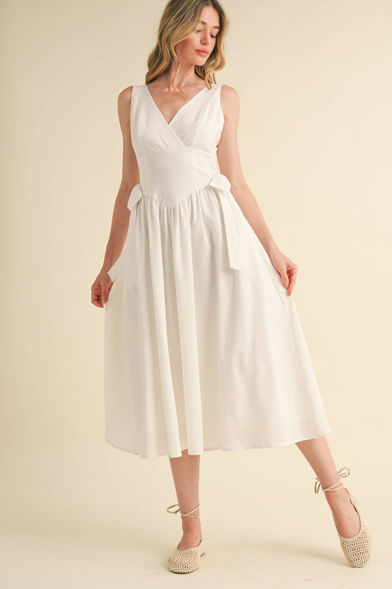 SIDE BOW DETAIL BASQUE WAIST MIDI DRESS