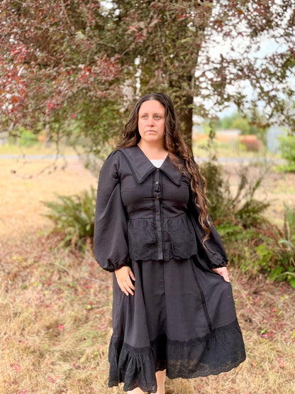 COTTON EYELET ACCENT COLLARED TOP & SKIRT SET