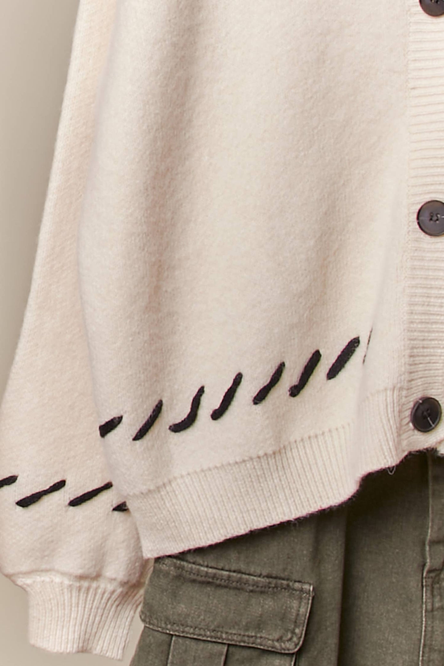 Stitch Heart Accent V Neck Knit Cardigan