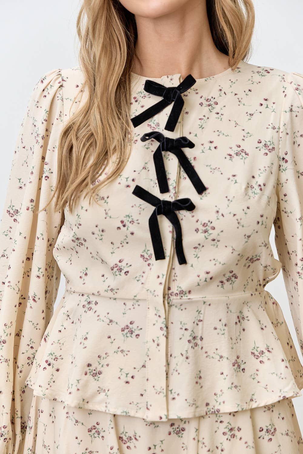 VELVET BOW LONG SLEEVE TOP & SKIRT SET