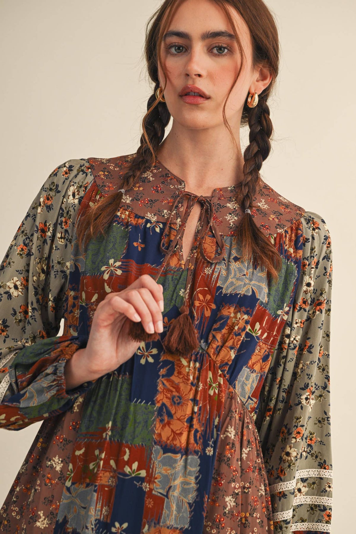 MIXED FLORAL PATCHWORK MIDI DRESS WITH LACE TRIM MDR4135