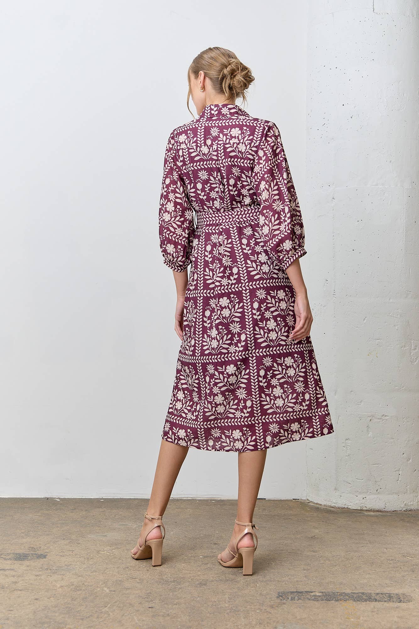 BORDER FLORAL PRINT MIDI DRESS