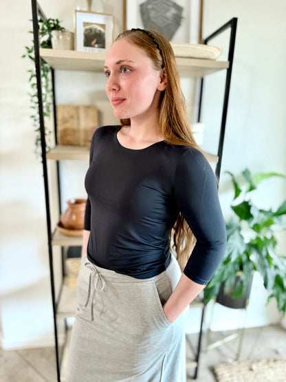 Double Layering 3/4 Sleeve Undershirts - Multiple Colors