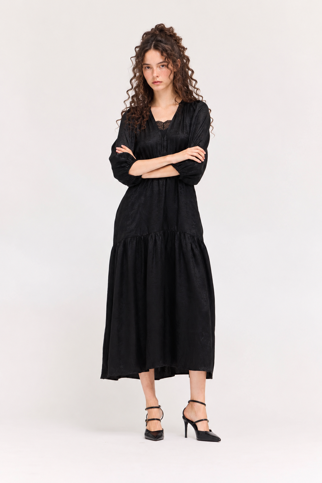  BLACK 3/4 SLEEVES HOLIDAY MIDI DRESS