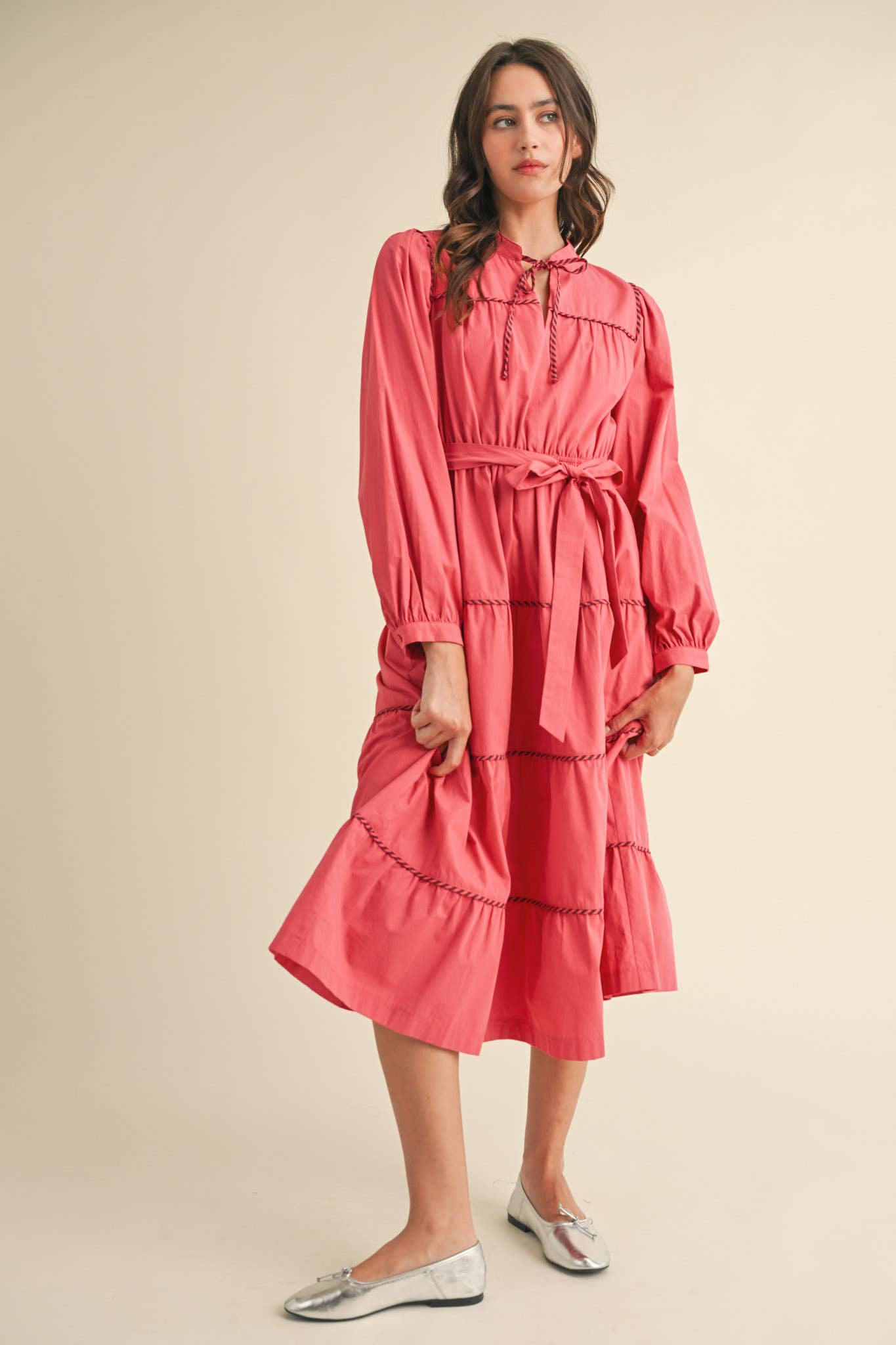 CONTRAST TIERED MIDI DRESS