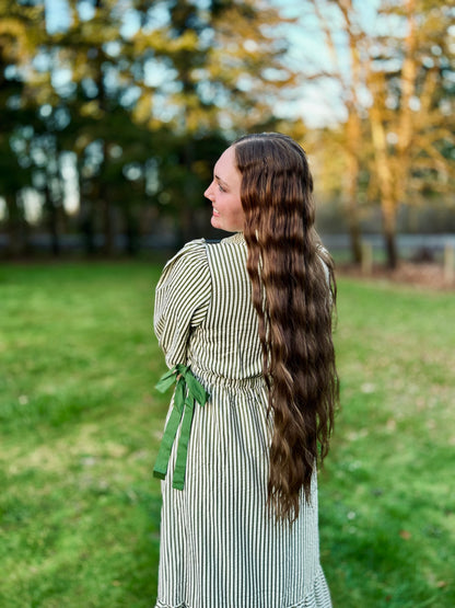 STRIPED CONTRAST SIDE RIBBON MIDI DRESS