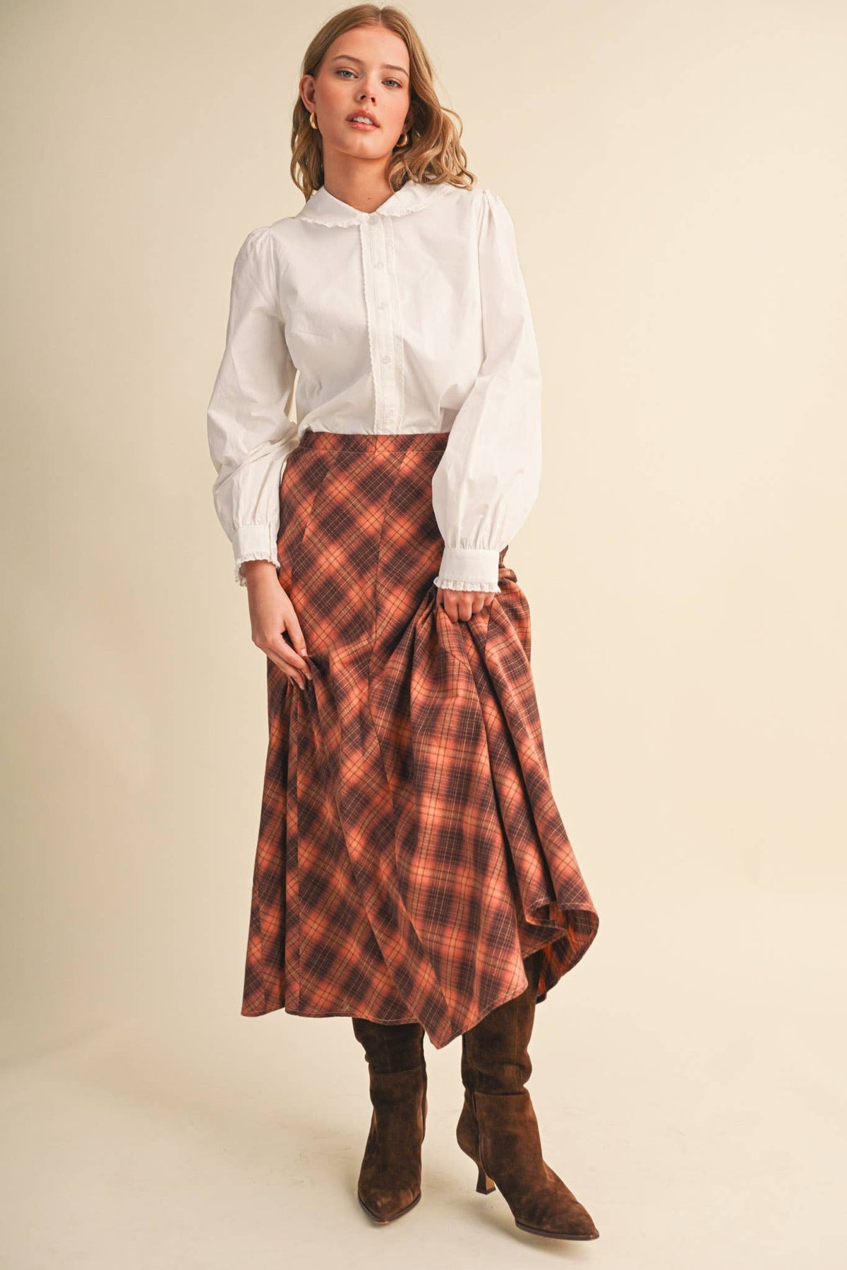 BUTTON UP TOP WITH SCALLOPED TRIM PETER PAN COTTON BLOUSE BLACK WHITE MUSHROOM