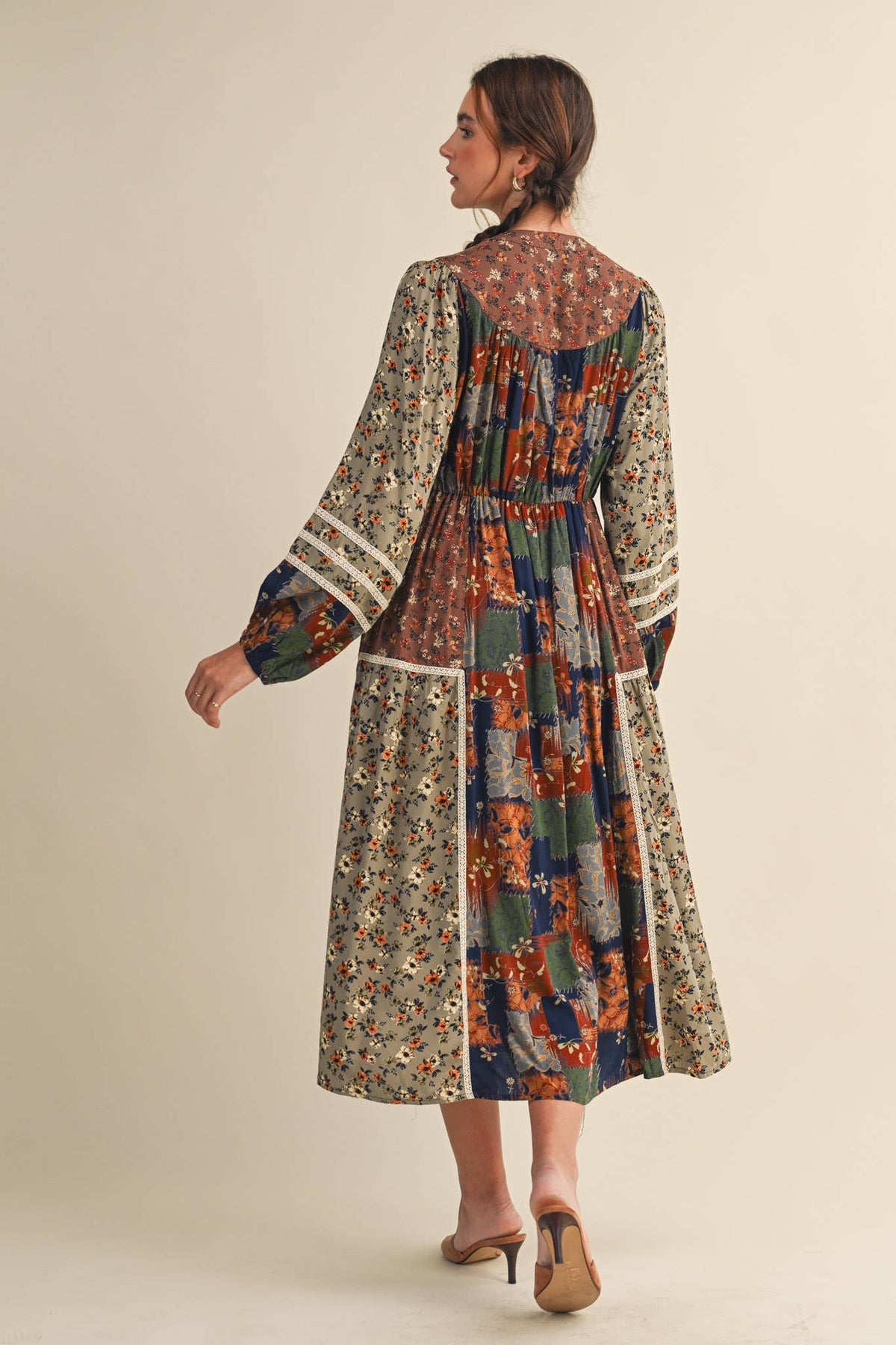 MIXED FLORAL PATCHWORK MIDI DRESS WITH LACE TRIM MDR4135