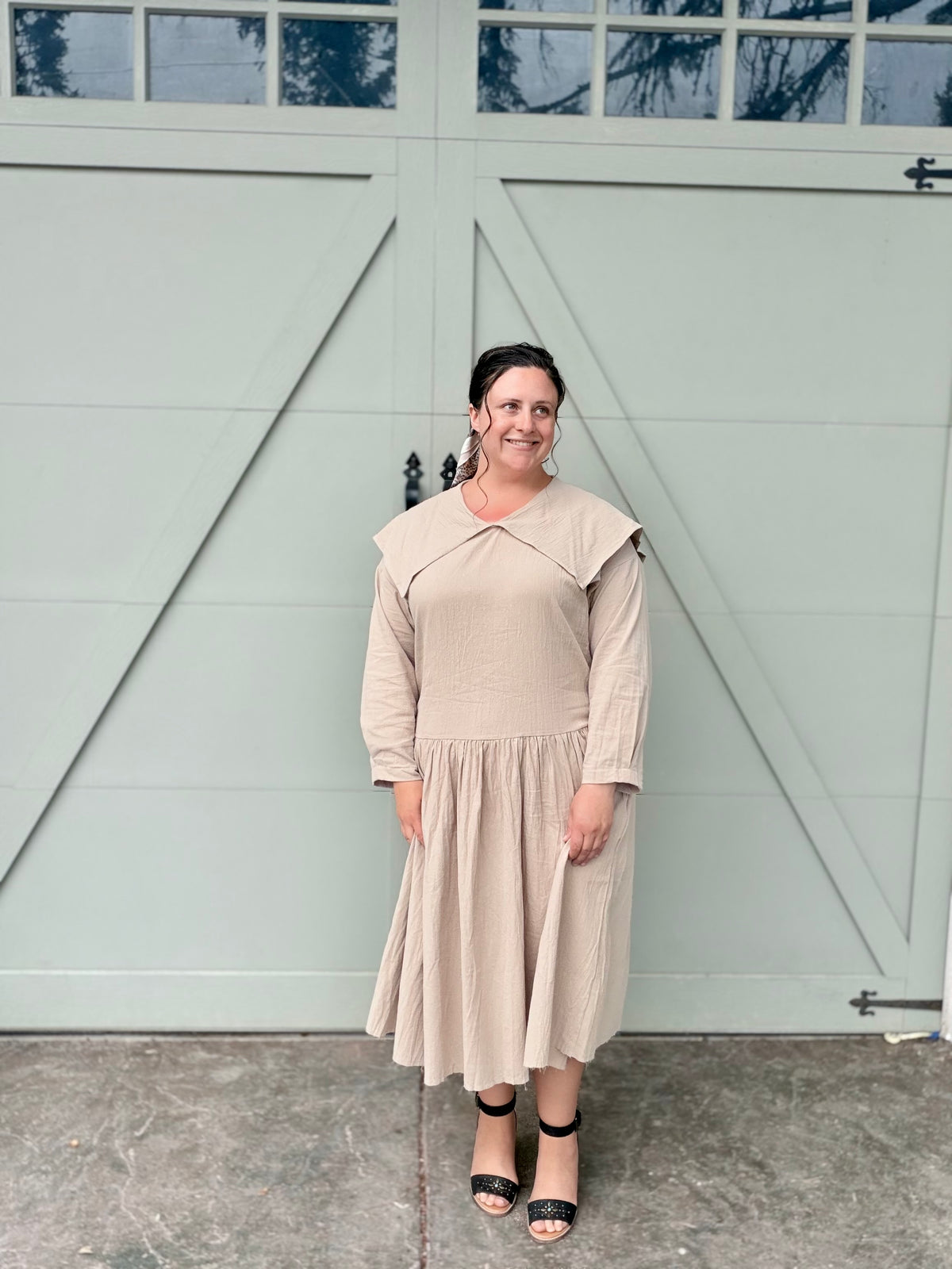 Peter Pan Collared Long Sleeve Midi Dress Oatmeal