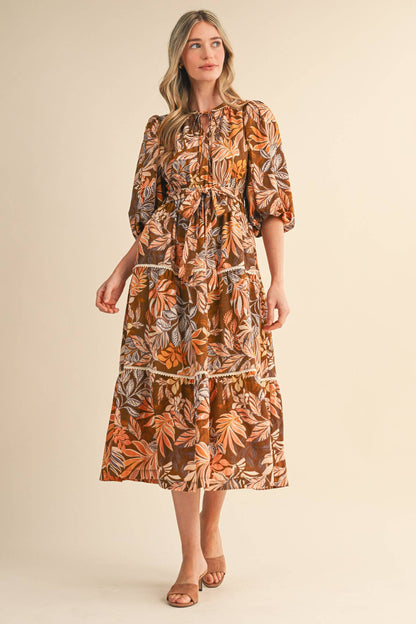 EXCLUSIVE PRINT BUBBLE SLV TIERED MIDI DRESS GREEN FLORAL LEAF TIE