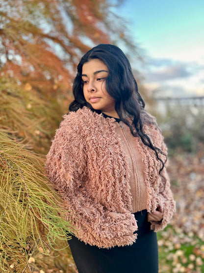 Soft Shaggy Yarn Knit Cropped Sweater