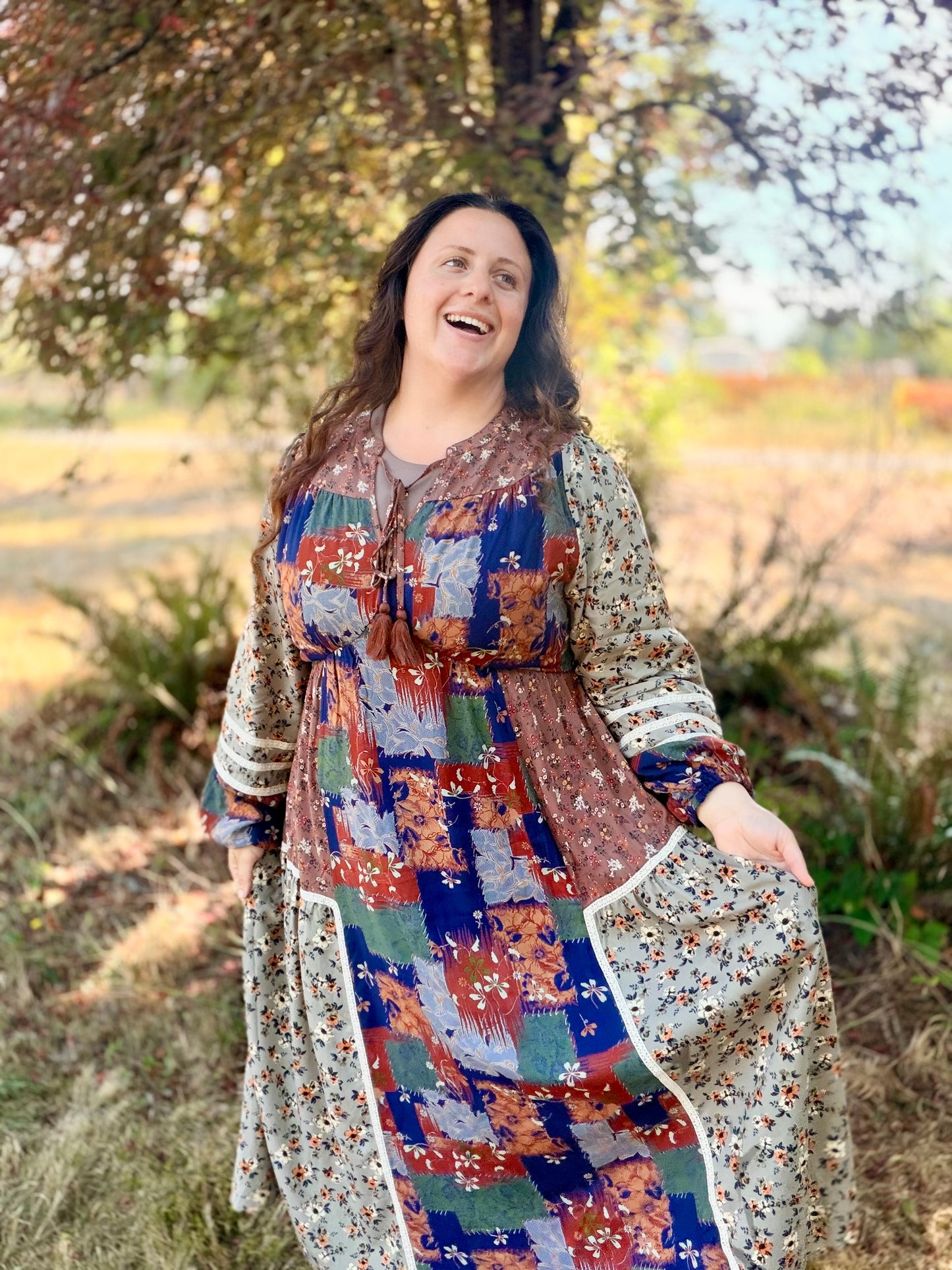 MIXED FLORAL PATCHWORK MIDI DRESS WITH LACE TRIM MDR4135