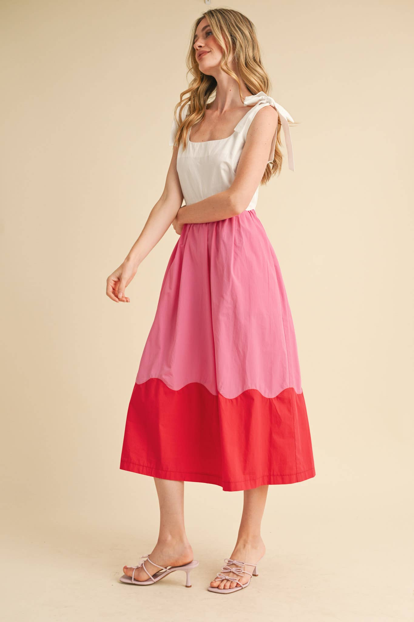 SCALLOPED COLOR BLOCK PINK SCALLOP MIDI DRESS