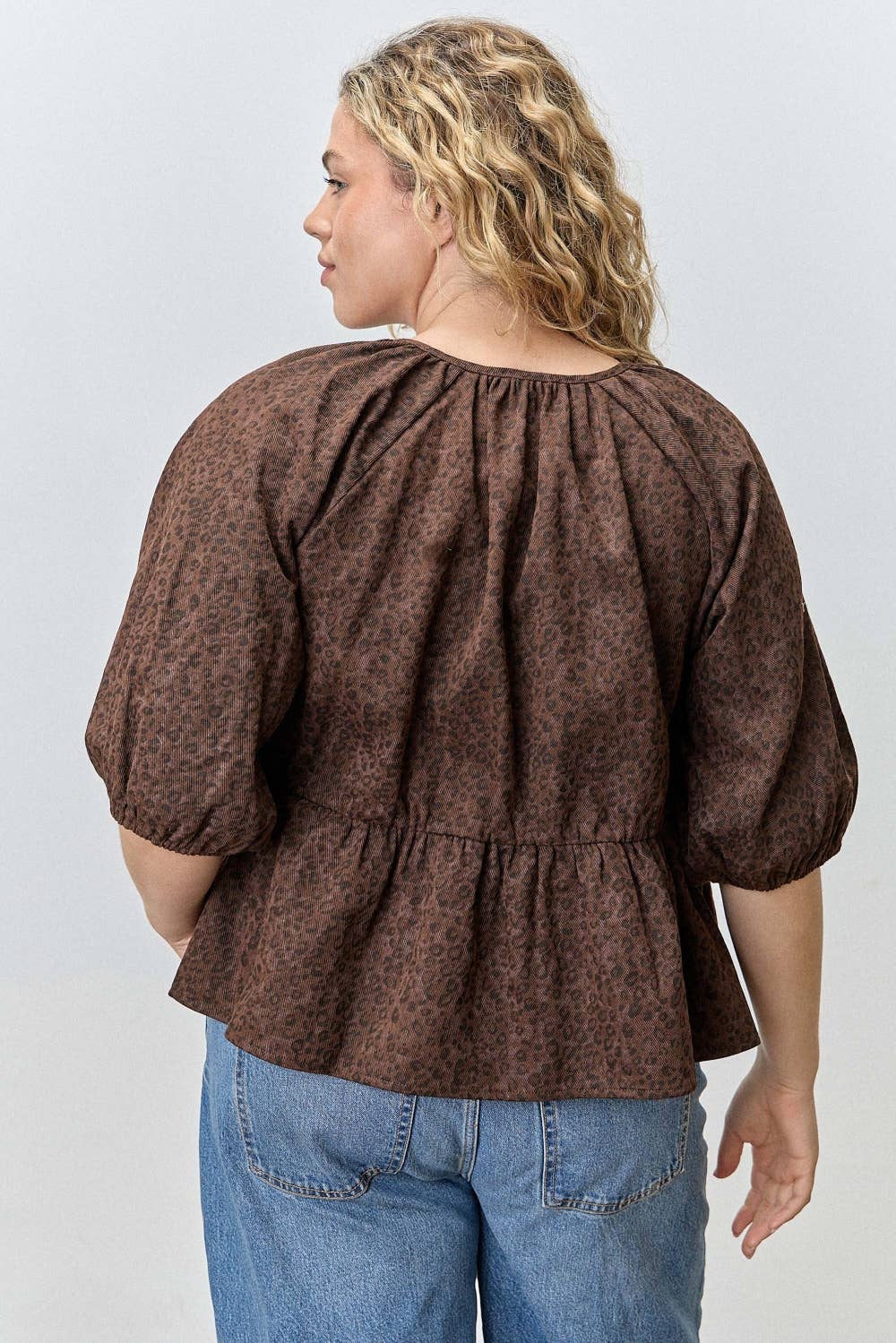 LEOPARD PRINT TOP WITH TIE