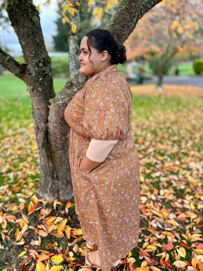 PLUS SIZE FLORAL BUBBLE SLEEVE MIDI DRESS