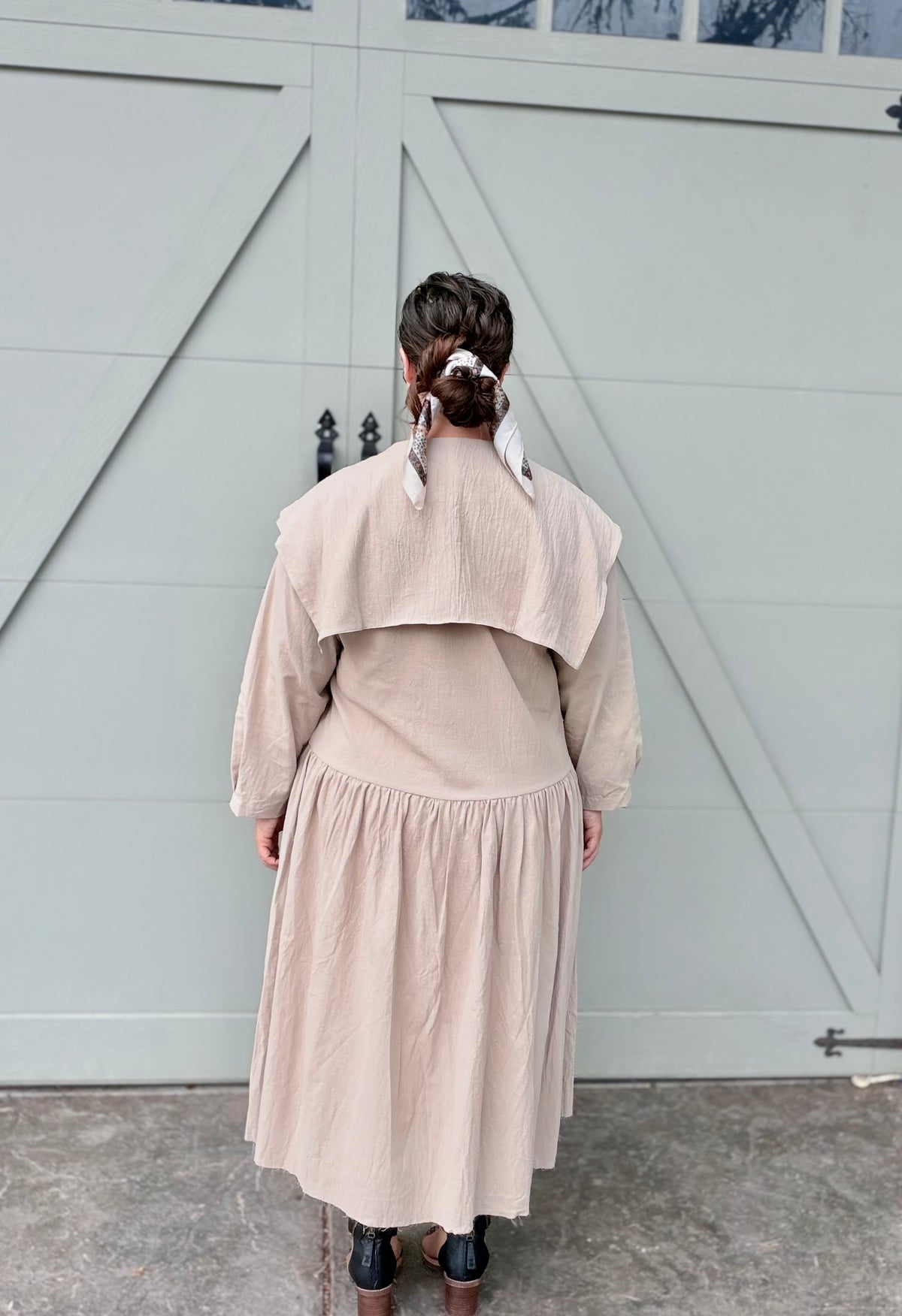 Peter Pan Collared Long Sleeve Midi Dress Oatmeal