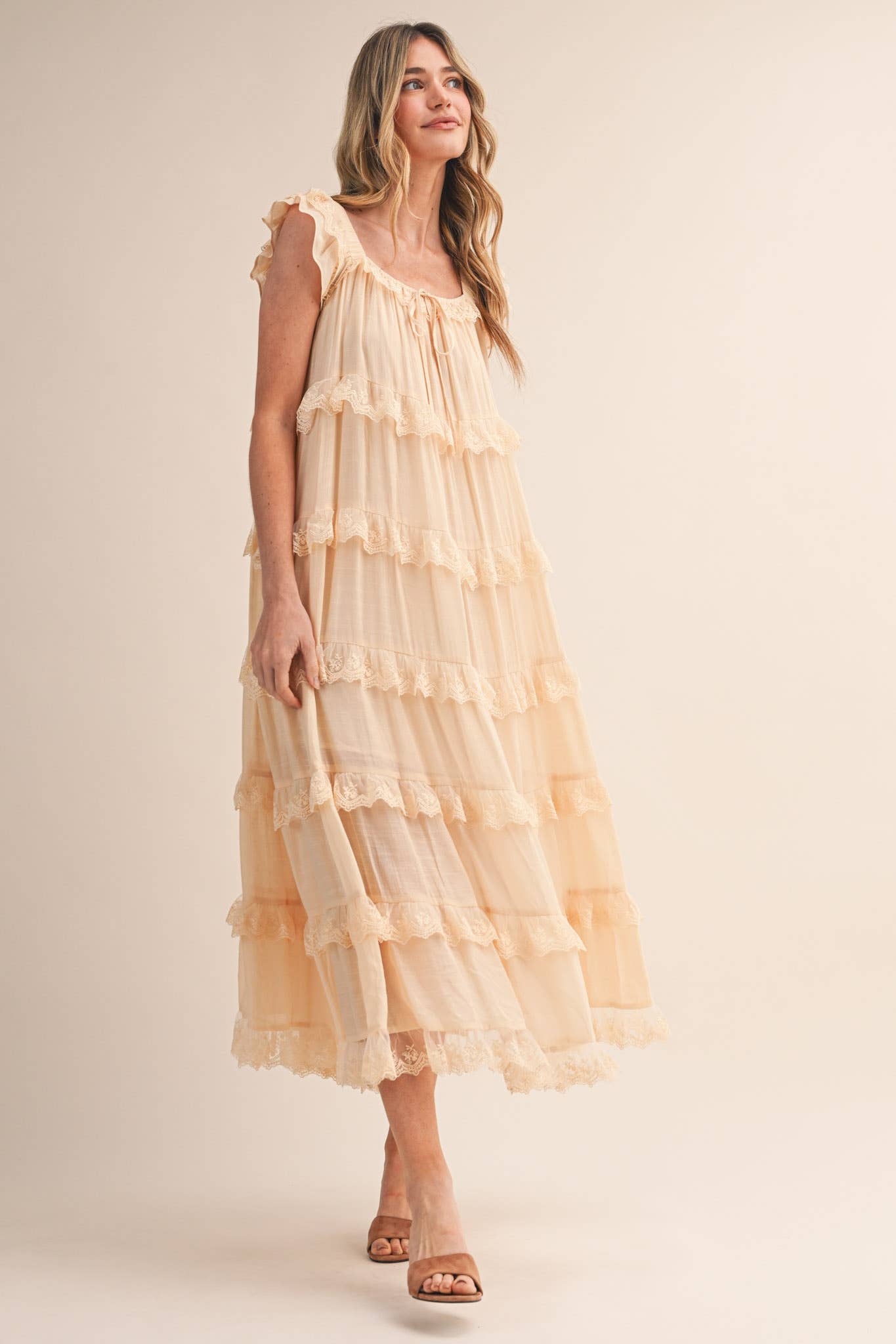 TIERED LACE TRIM FLOWY MAXI DRESS RUFFLE BLACK CREAM