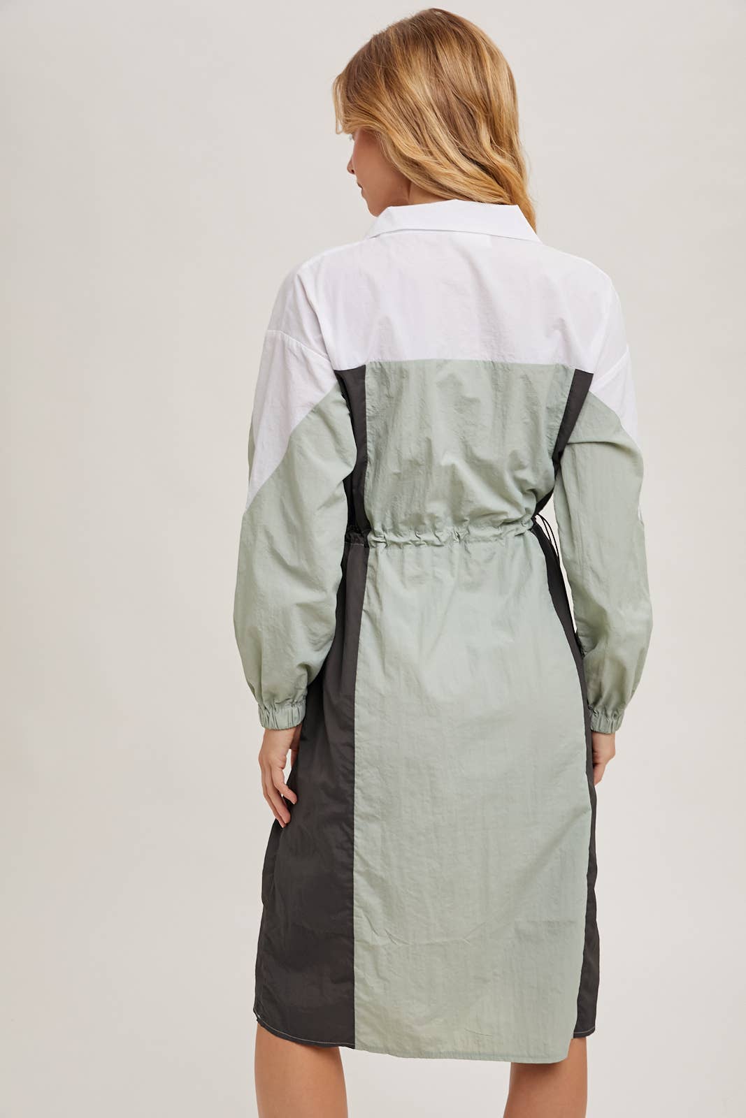 COLOR BLOCK LIGHTWEIGHT WINDBREAKER ANORAK DRESS