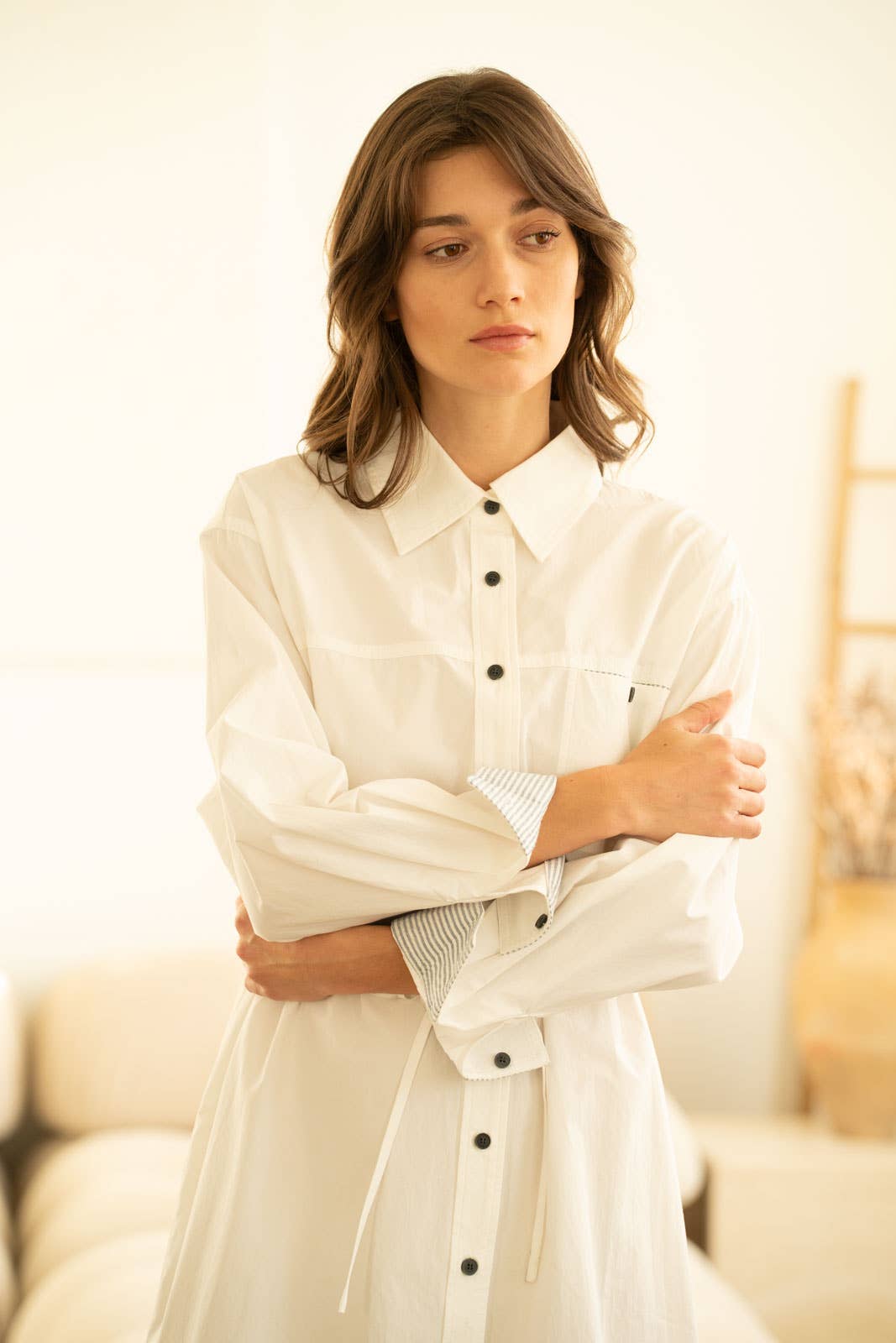 BUTTON DOWN MIDI SHIRT DRESS W/ TIE