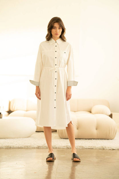 BUTTON DOWN MIDI SHIRT DRESS W/ TIE
