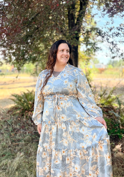 EXCLUSIVE PRINT RUFFLE TRIM FLORAL MIDI DRESS Silver Champagne