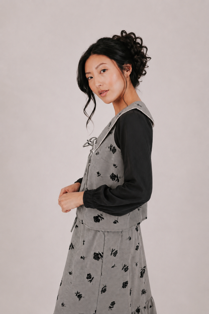 Black Gray Floral Essential Bloom Top and Skirt Set
