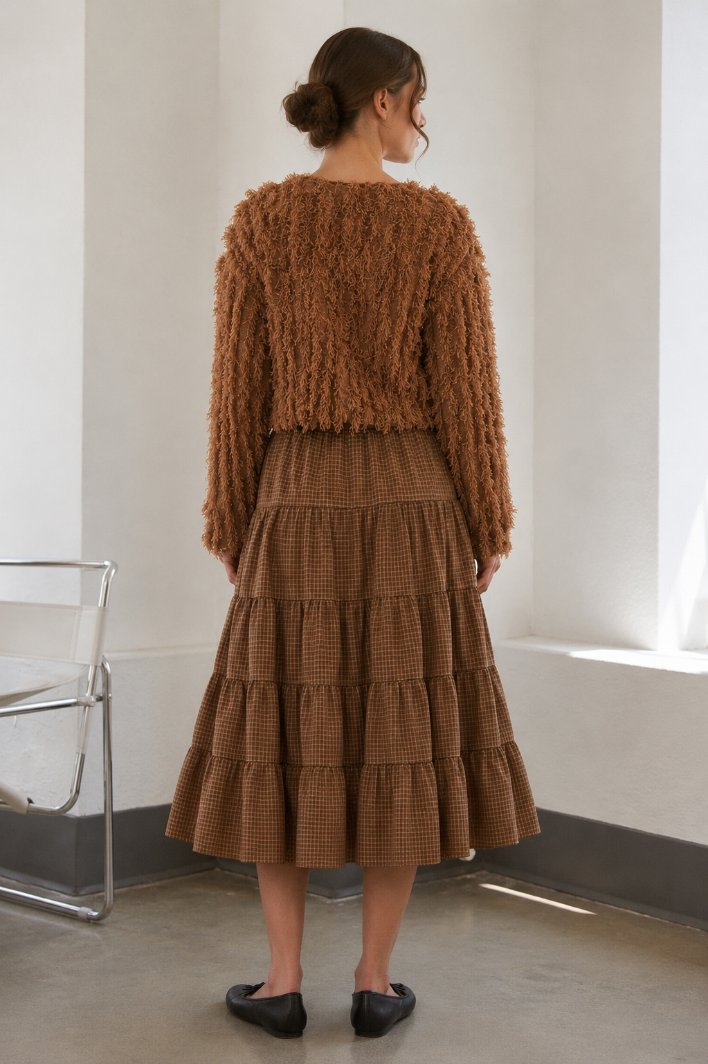 Soft Shaggy Yarn Knit Cropped Sweater
