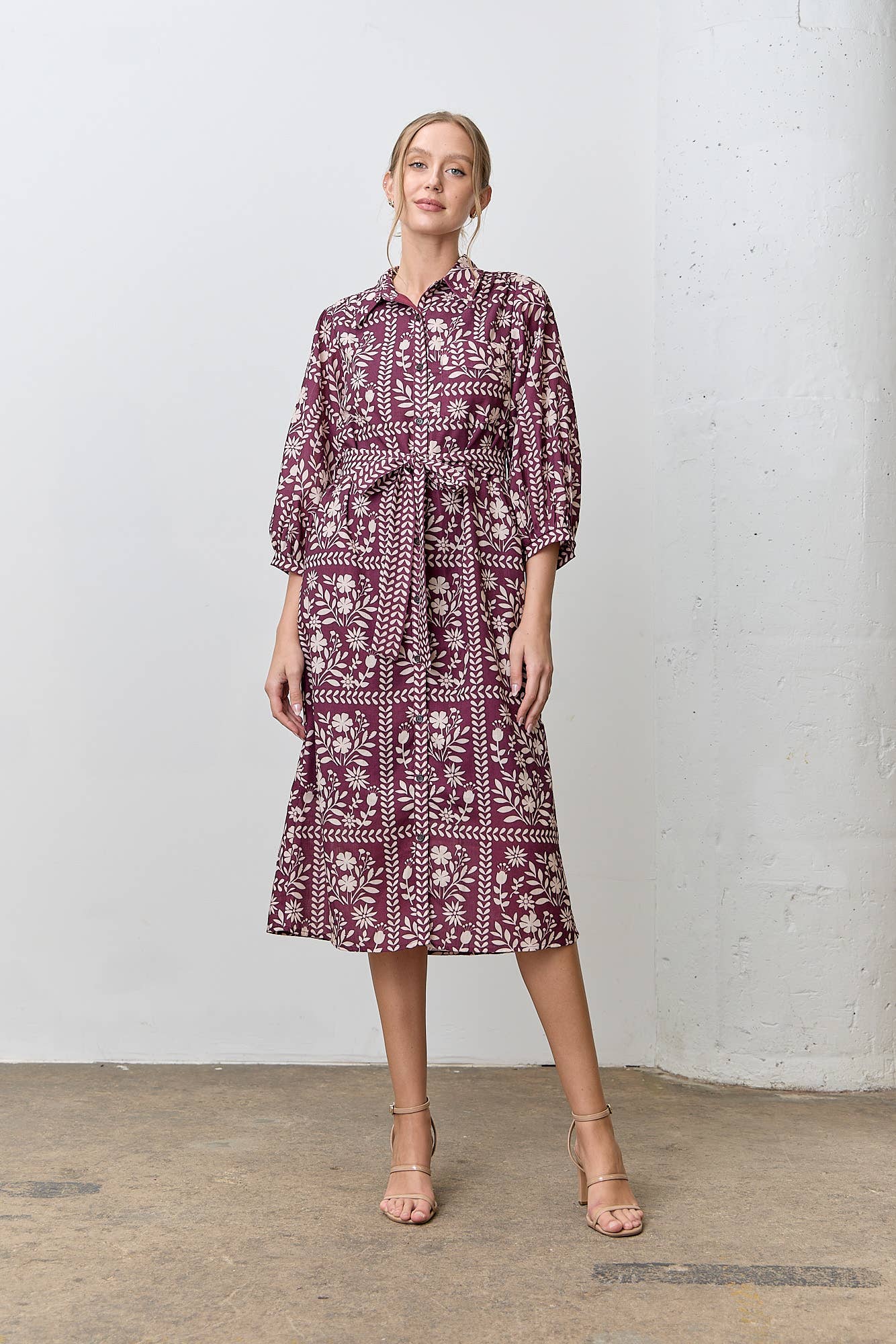 BORDER FLORAL PRINT MIDI DRESS