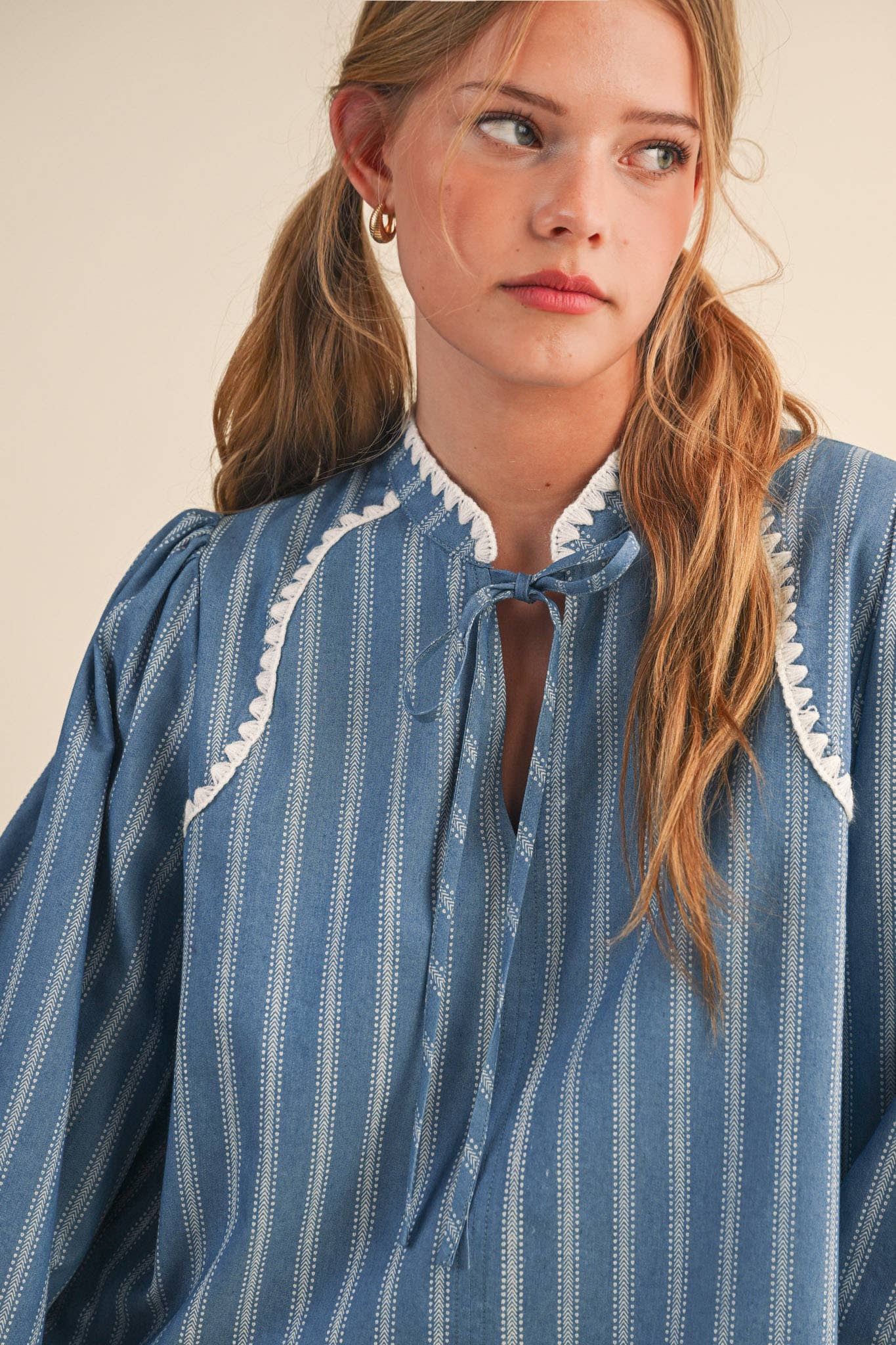 STRIPED PUFF SLEEVE TOP WITH BLANKET STITCH BLUE BLOUSE - PRE ORDER