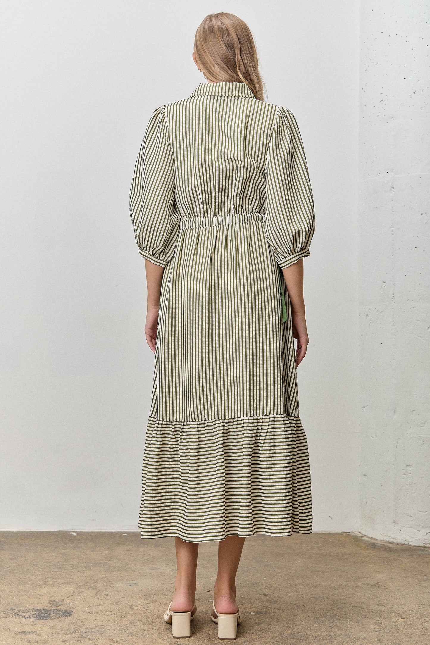 STRIPED CONTRAST SIDE RIBBON MIDI DRESS