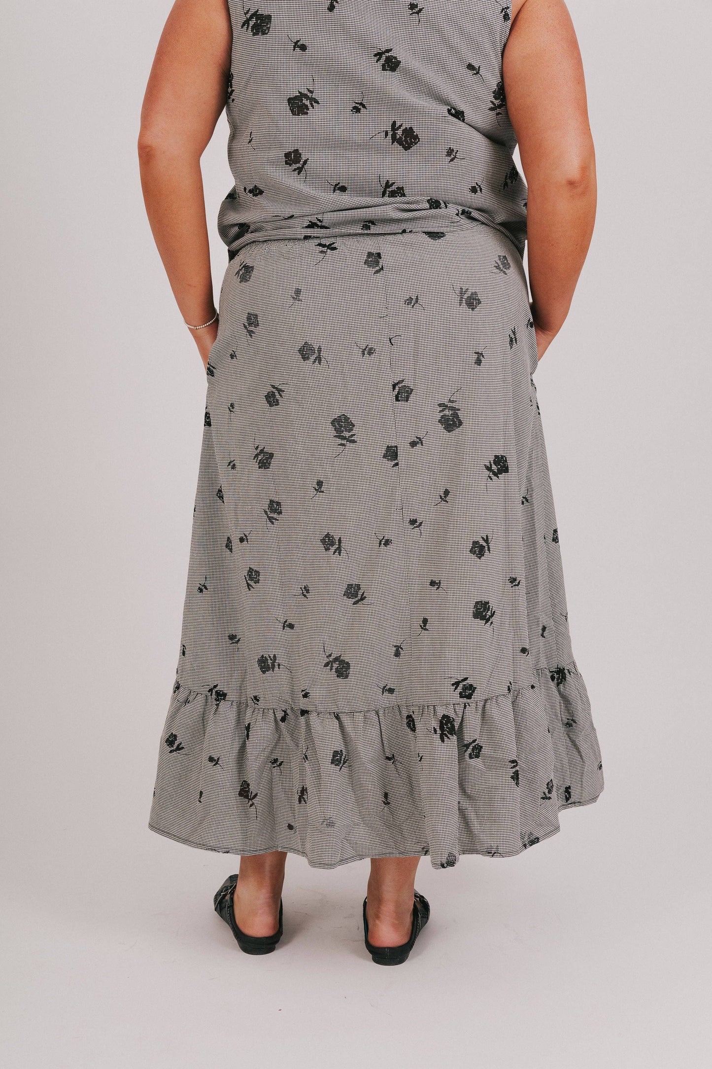 Black Gray Floral Essential Bloom Top and Skirt Set