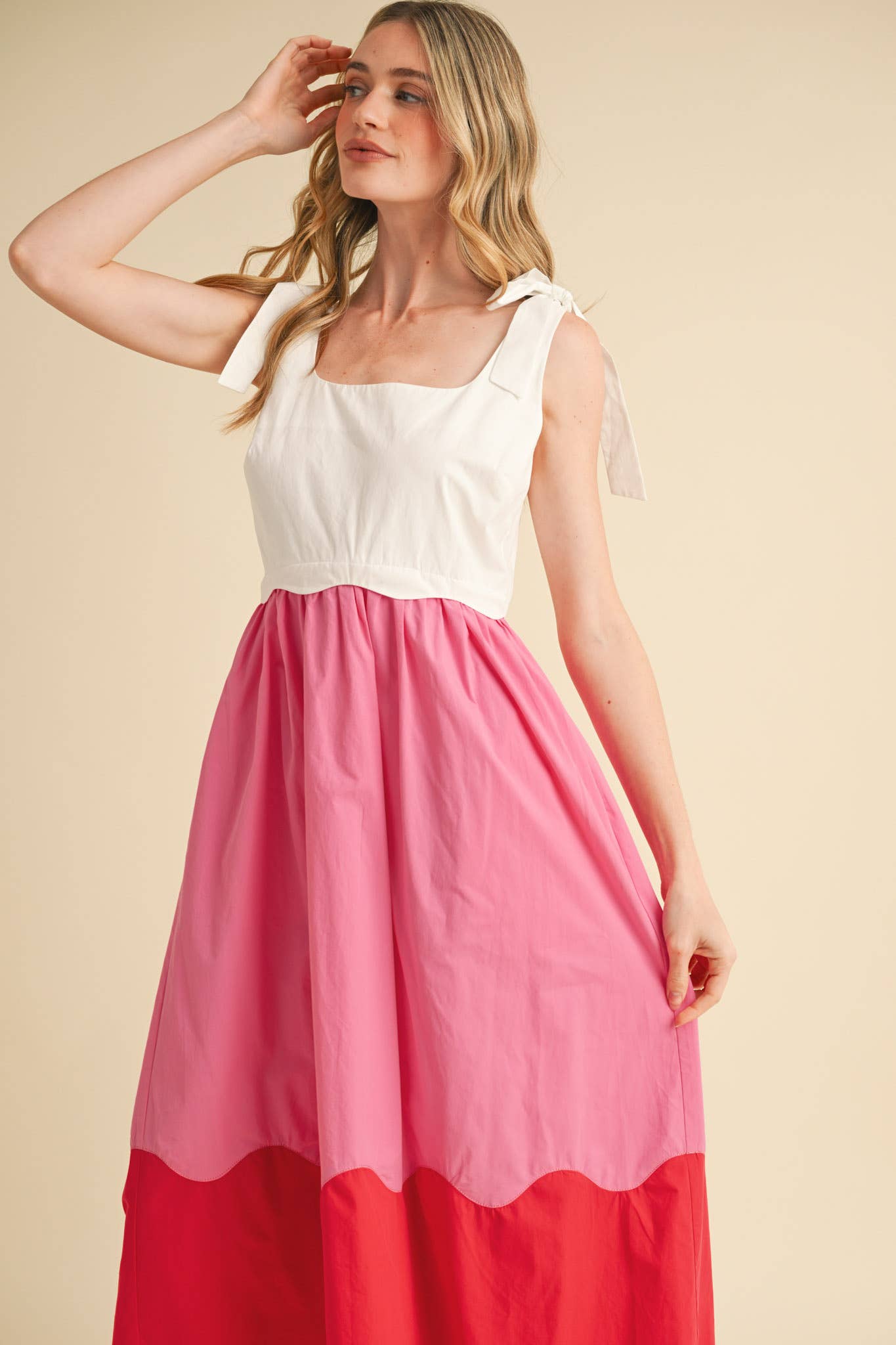 SCALLOPED COLOR BLOCK PINK SCALLOP MIDI DRESS