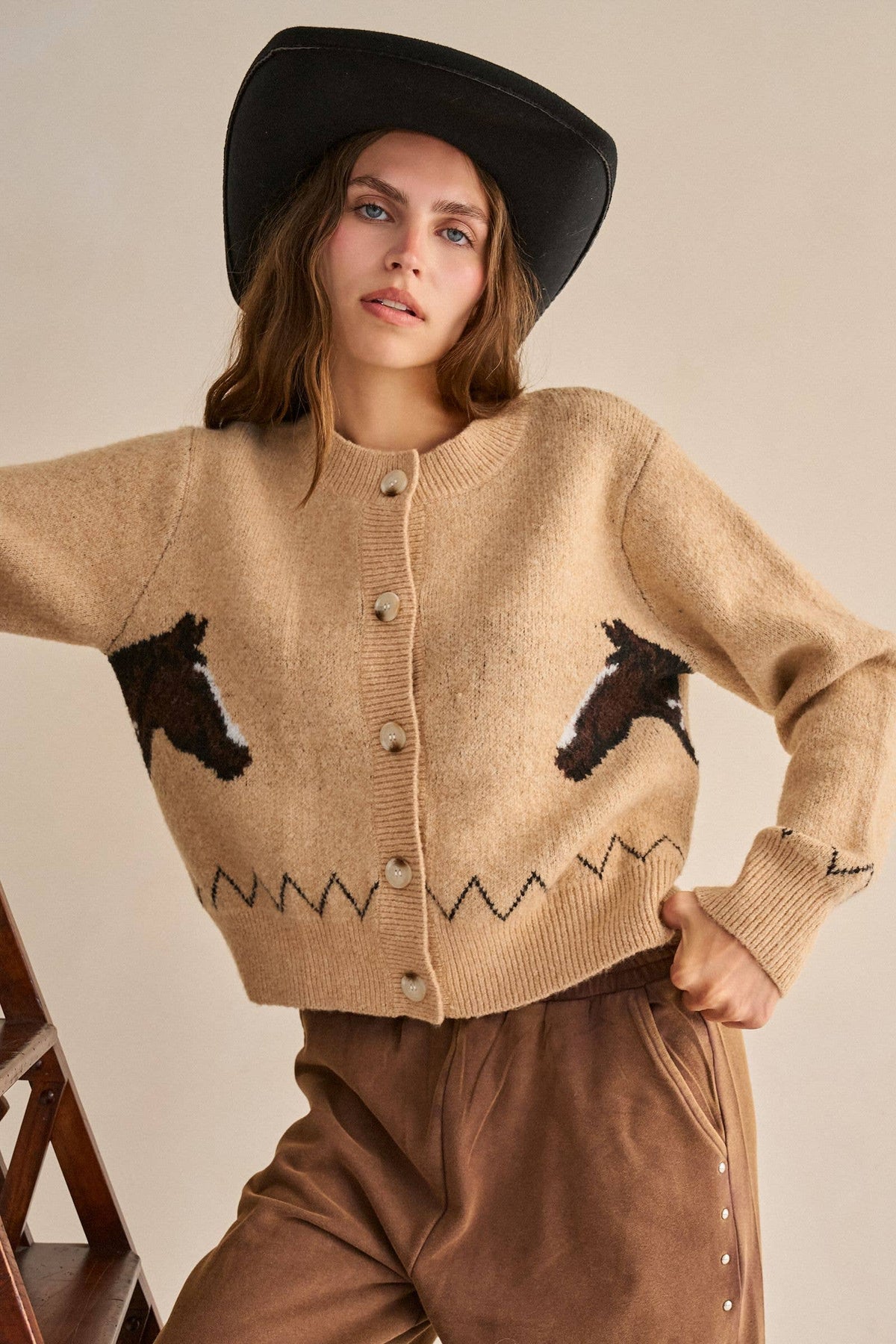 PLUS SIZE HORSE POINT KNIT CARDIGAN