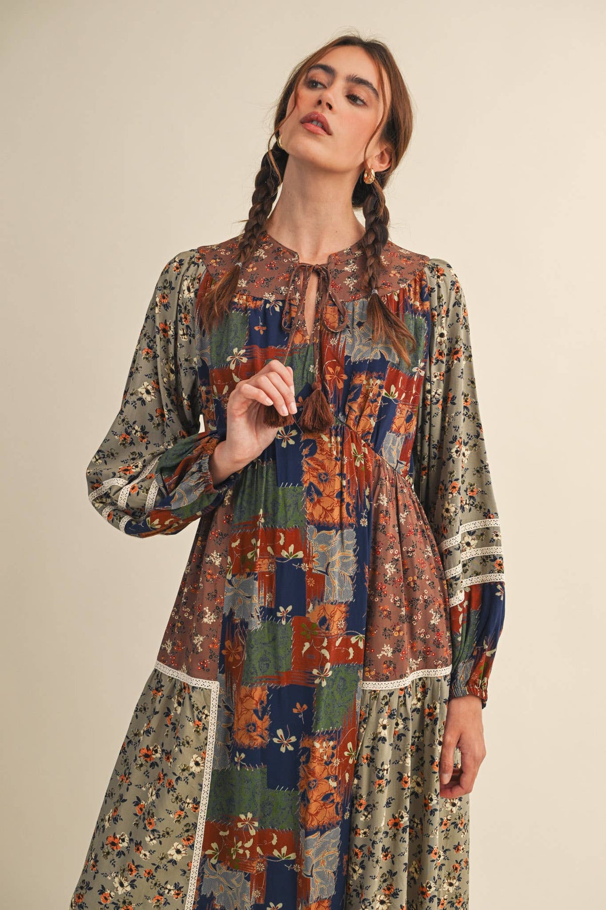 MIXED FLORAL PATCHWORK MIDI DRESS WITH LACE TRIM MDR4135