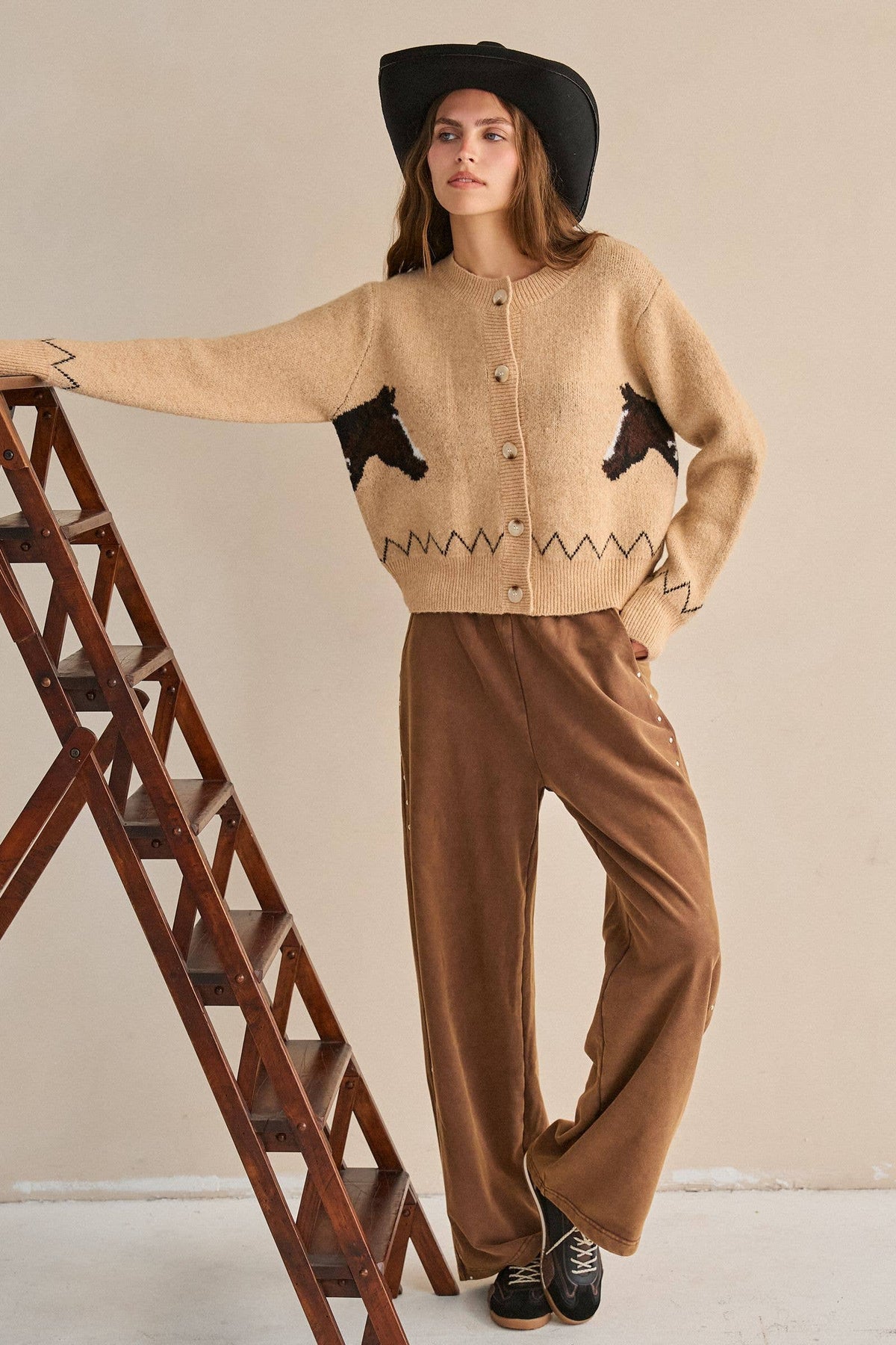 PLUS SIZE HORSE POINT KNIT CARDIGAN