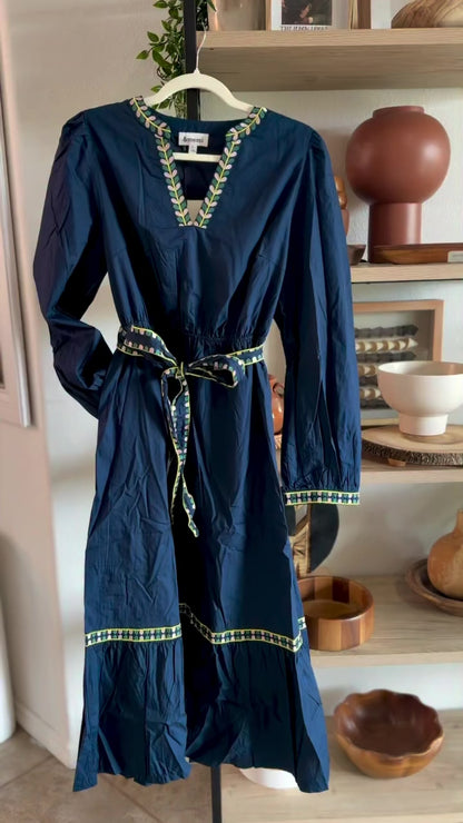 EMBROIDERED DETAIL MIDI DRESS